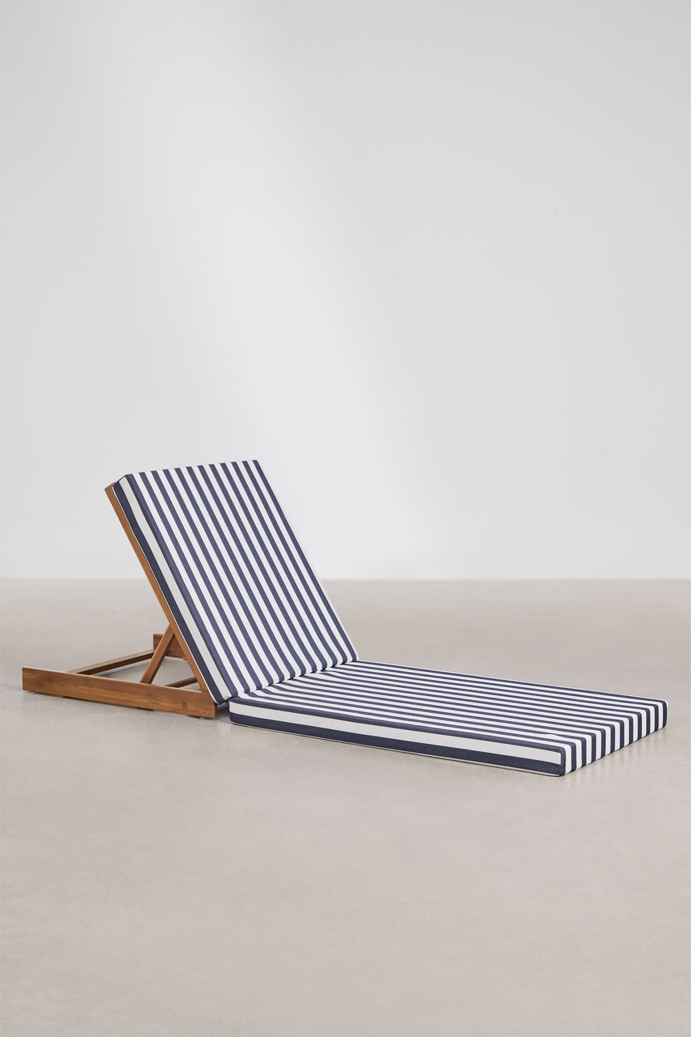 Idaira reclining acacia wood sun lounger, gallery image 1