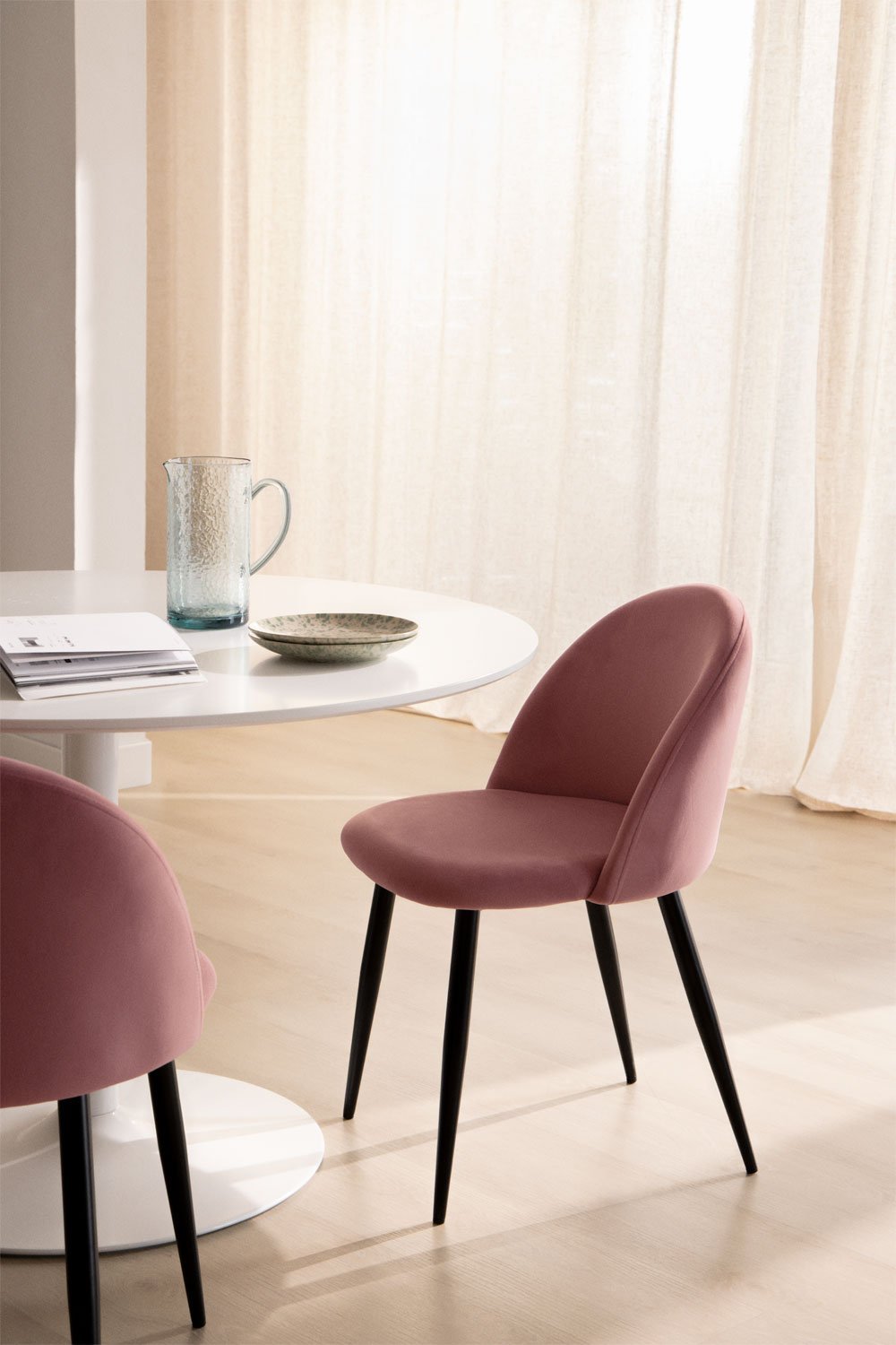 Kana velvet dining chair, gallery image 1
