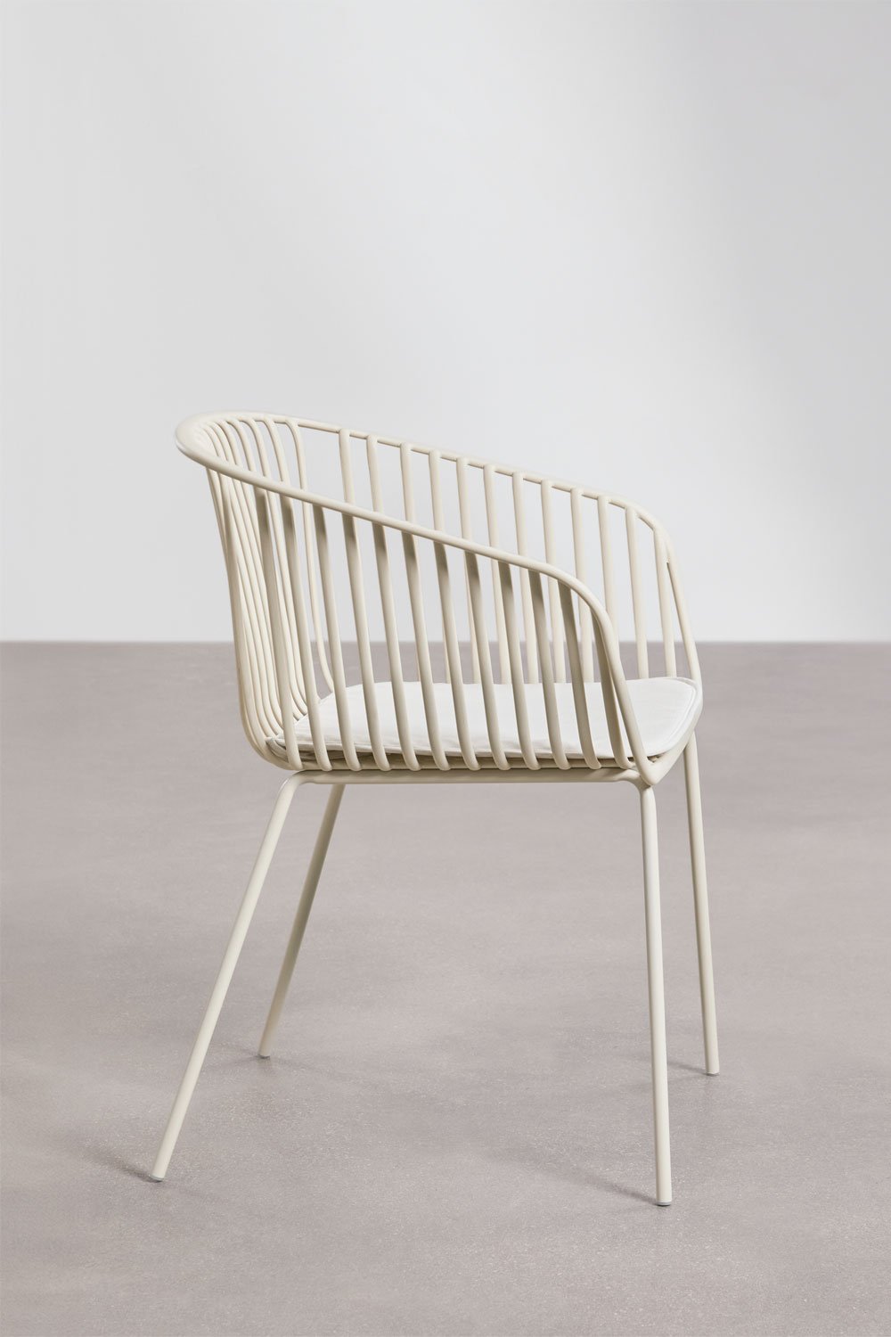 Pack of 4 dining chairs with armrests in steel and polypropylene Aradina, gallery image 2