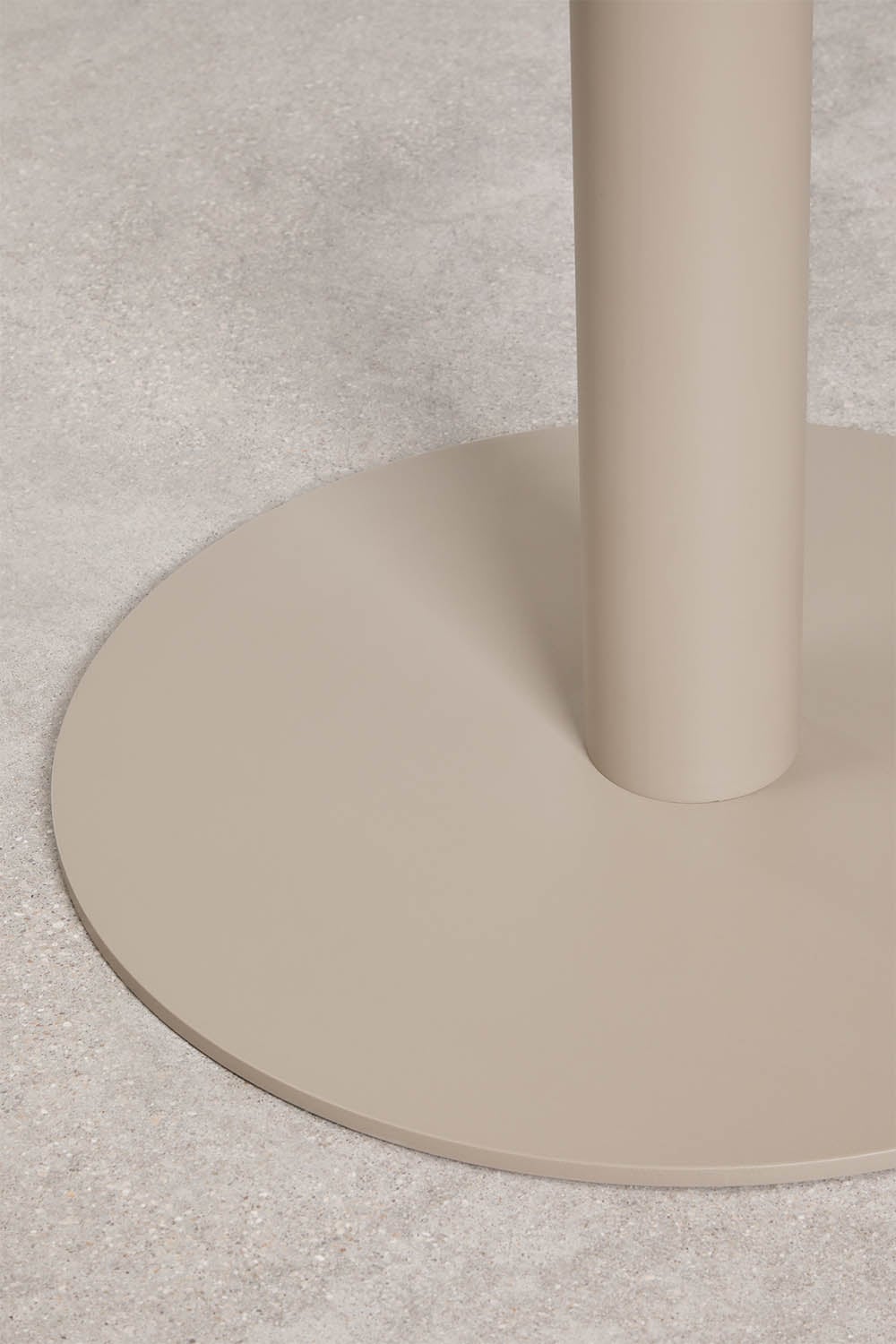 Square 70x70 cm kitchen table in Mizzi iron, gallery image 4