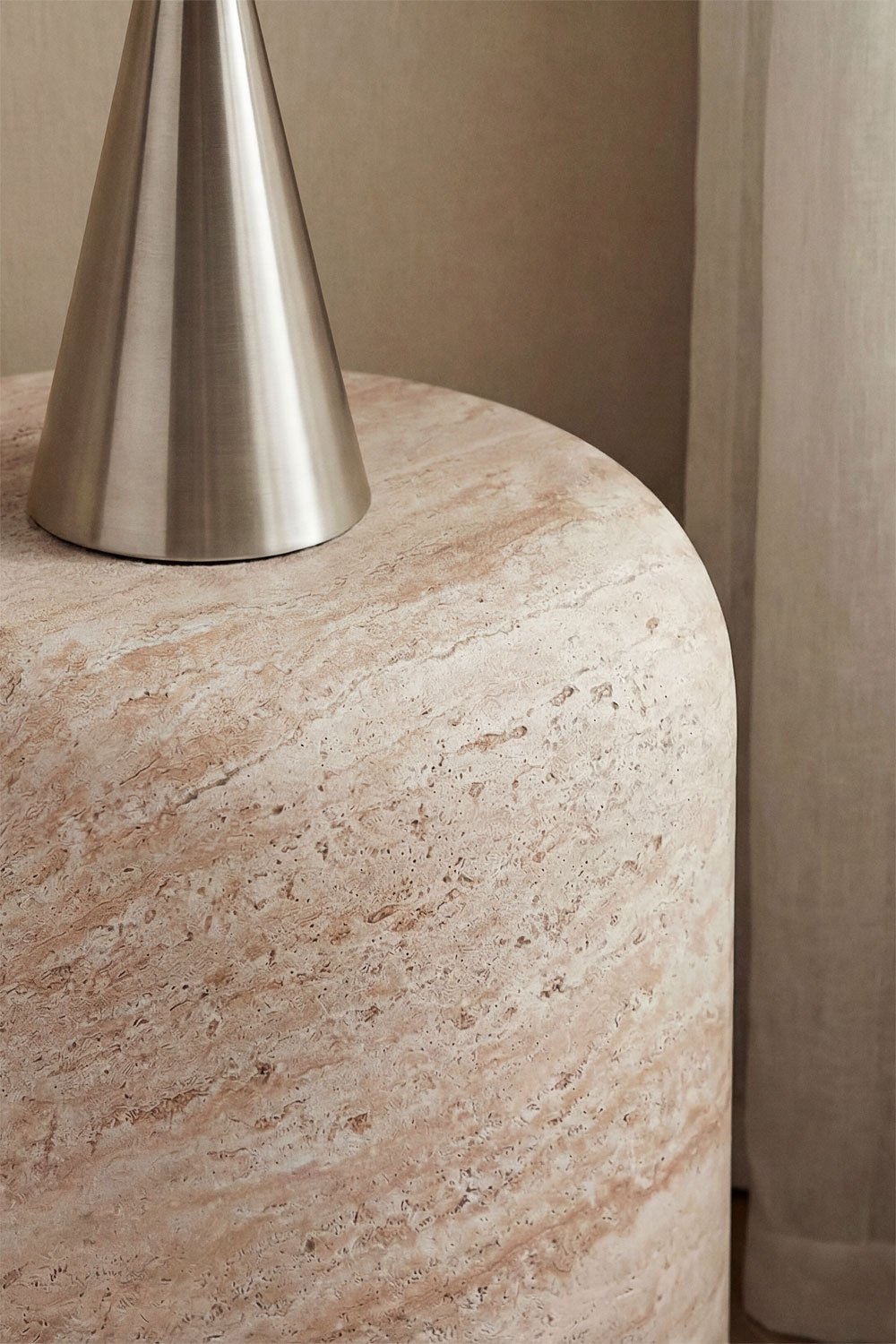 Round bedside table Ø35 cm in Fonelas cement, gallery image 2