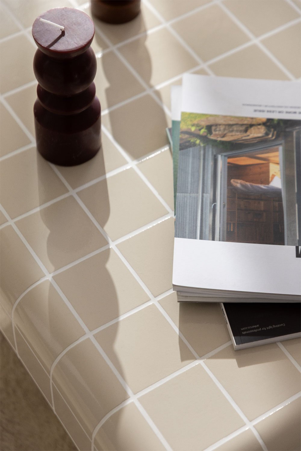 Eleonor rectangular coffee table in cement and fiberglass, gallery image 2