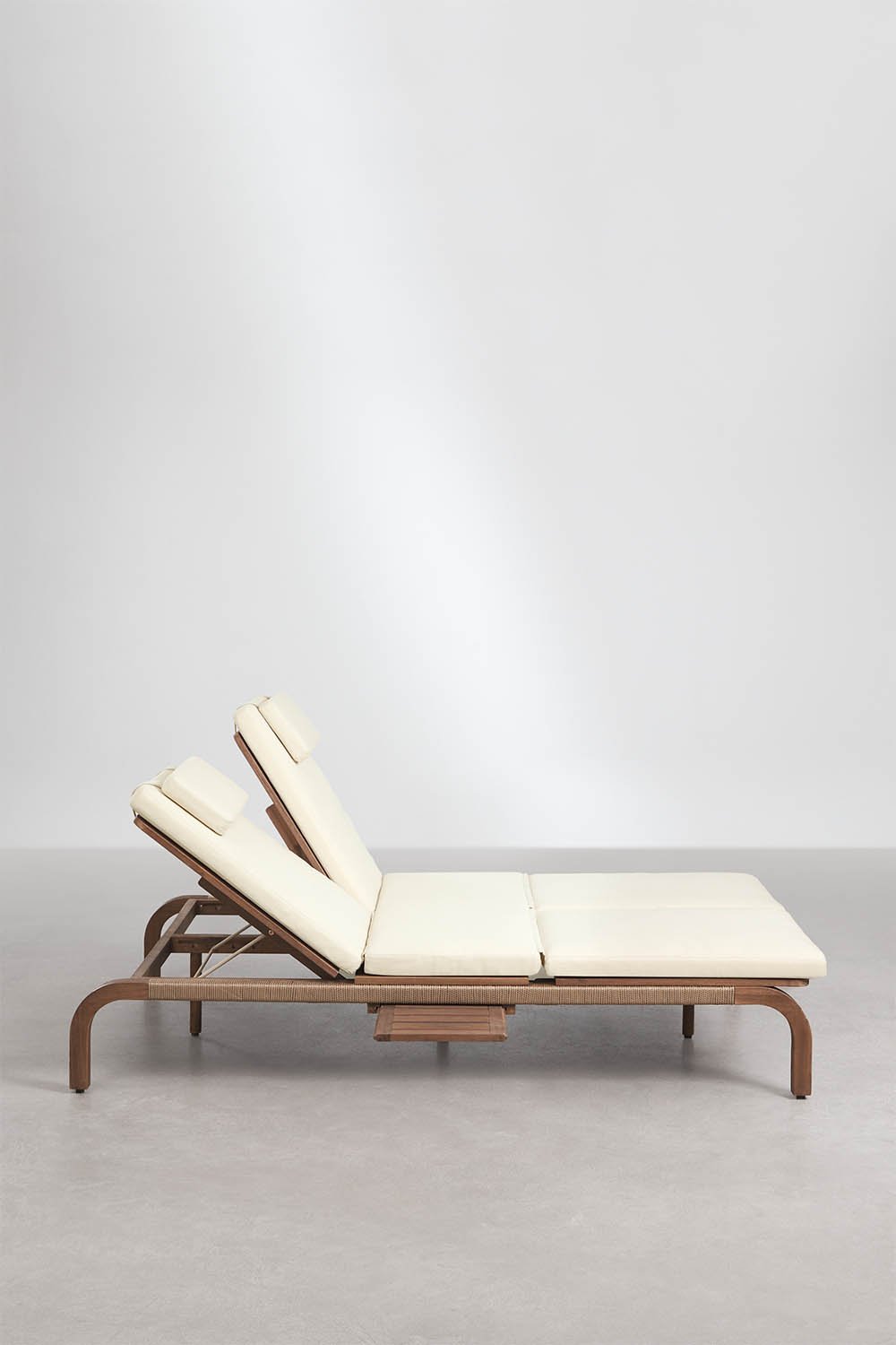 Double reclining sun lounger in acacia wood with Dubai cushion, gallery image 3