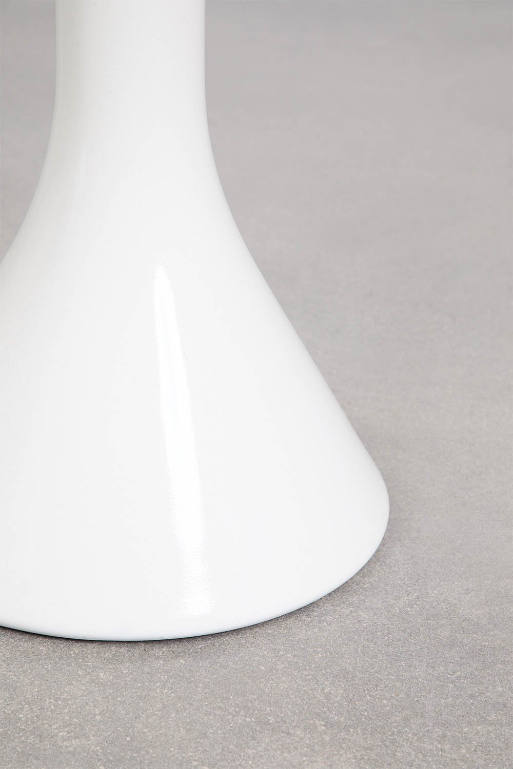 Melody round garden table, Ø90 cm, made of cement and fiberglass, gallery image 3