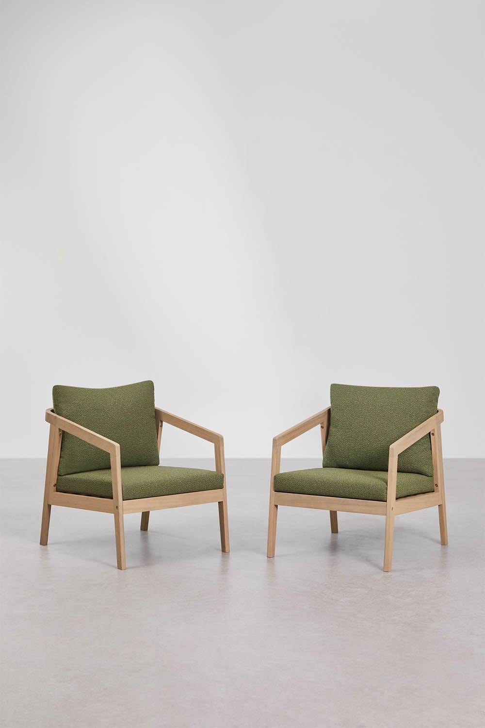 Pack of 2 garden armchairs in acacia wood Kaela, gallery image 3