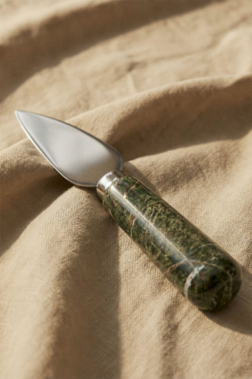 Set of 3 cheese utensils in marble and stainless steel Calven, gallery image 2