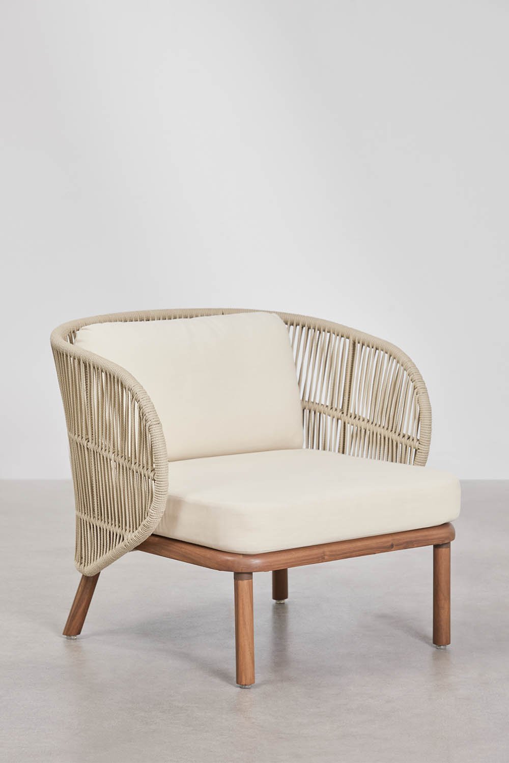 Capri garden armchair in acacia wood and braided rope, gallery image 3