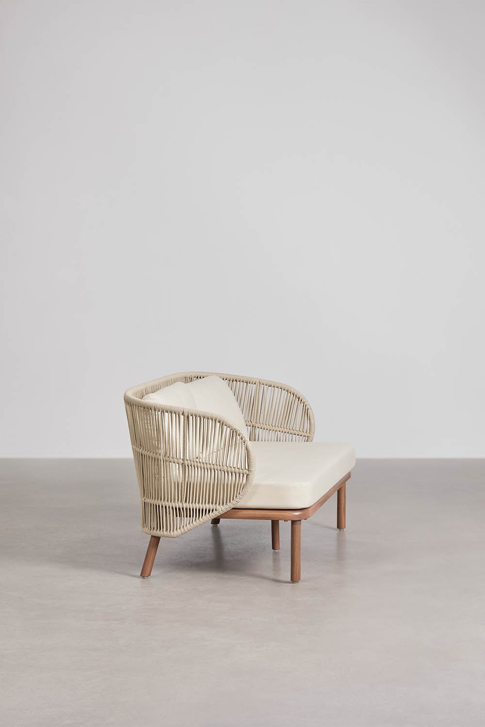 2-seater sofa in acacia wood and braided rope Capri, gallery image 3