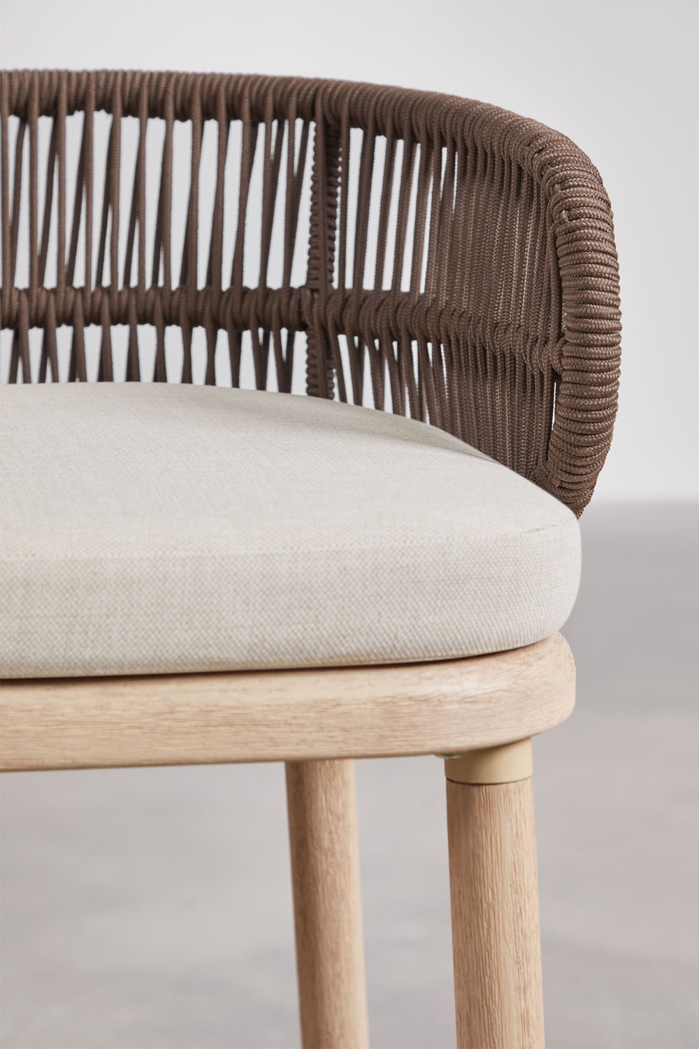 Pack of 2 high stools in acacia wood and braided rope Capri, gallery image 4