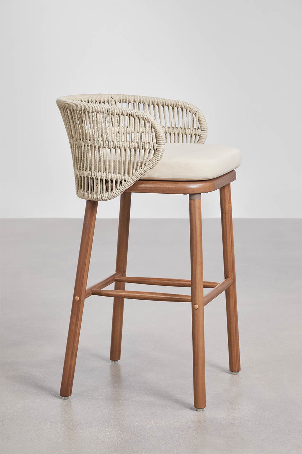 Pack of 2 high stools in acacia wood and braided rope Capri, gallery image 2