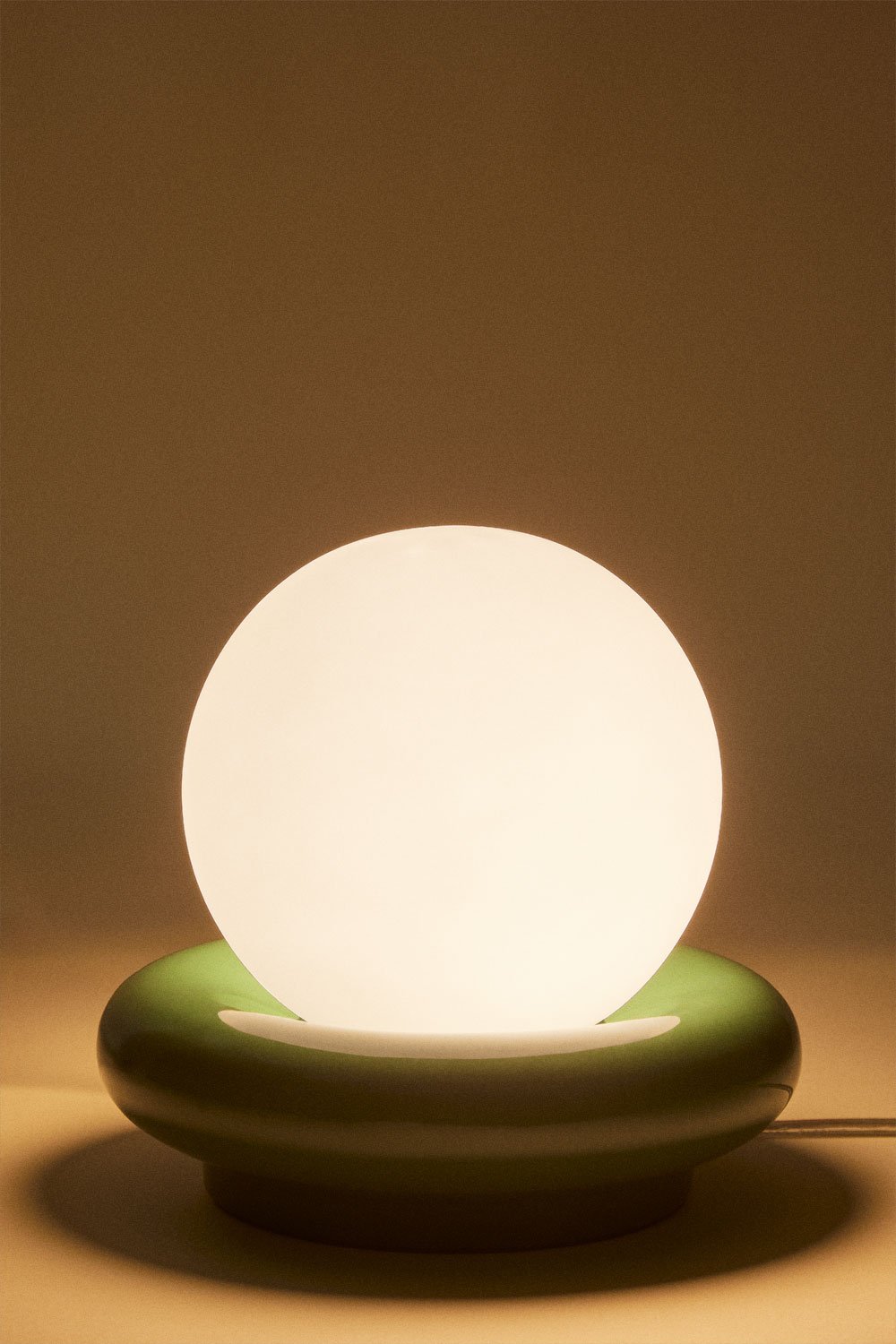 Ceramic table lamp with Kryx glass ball, gallery image 4