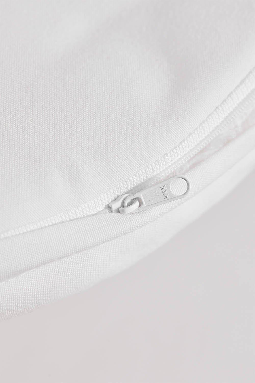 Pack of 2 Omarel synthetic rattan dining chairs, gallery image 6