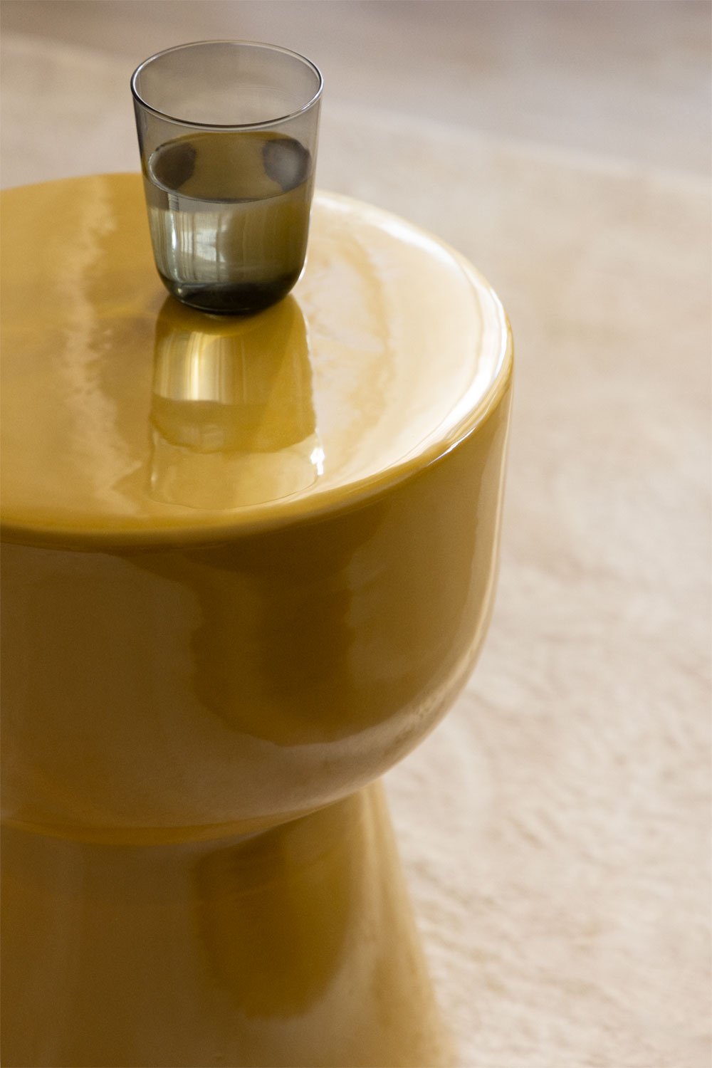 Round side table Ø35 cm in Kaly dolomite, gallery image 2