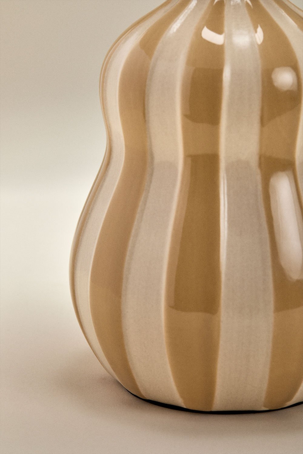 Jolira ceramic and linen table lamp ↑40 cm, gallery image 6