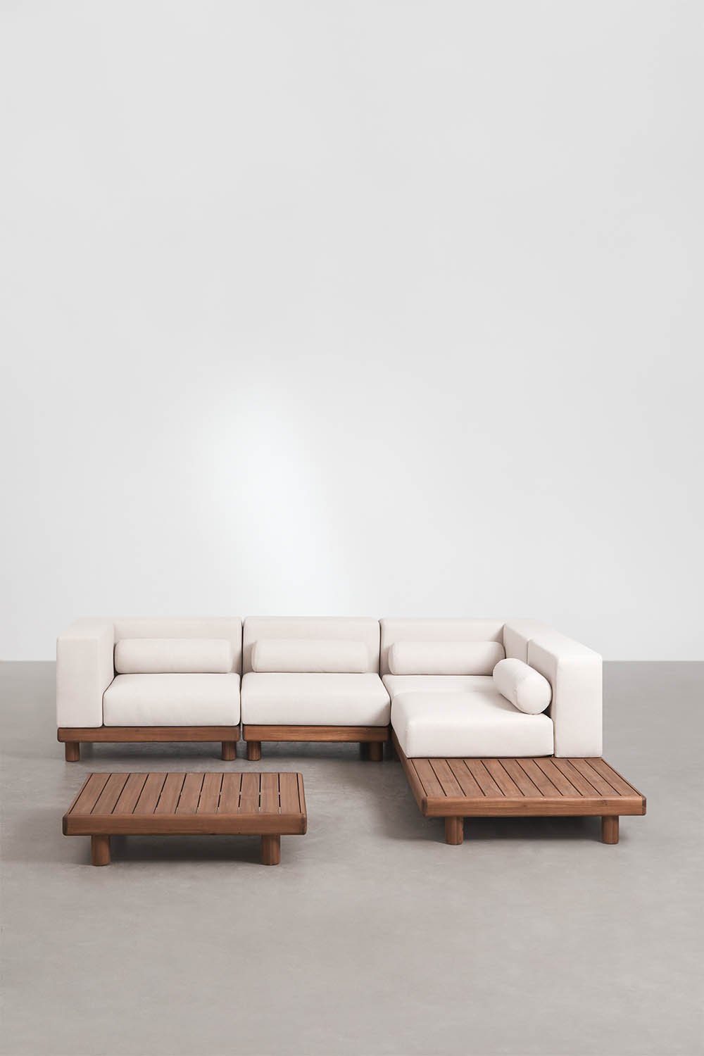 4-piece garden set with 4-piece modular corner sofa including 2 corner modules and 2 acacia Edrien coffee tables, gallery image 3