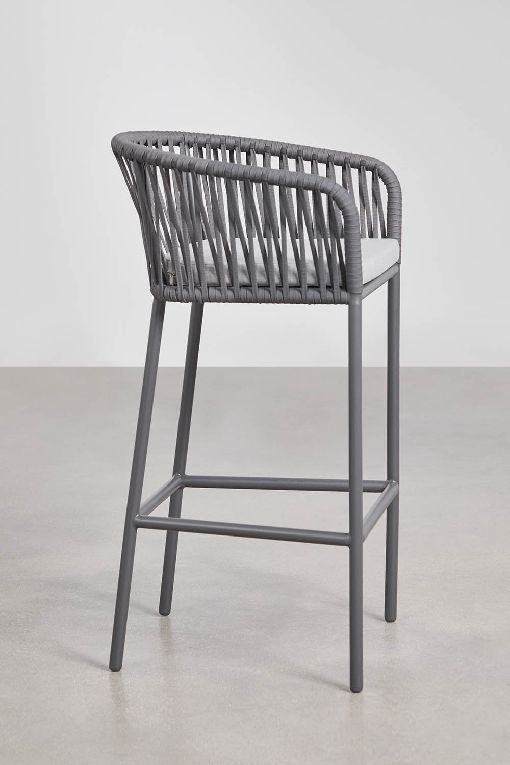 High stool with armrests in braided rope Arhiza, gallery image 2
