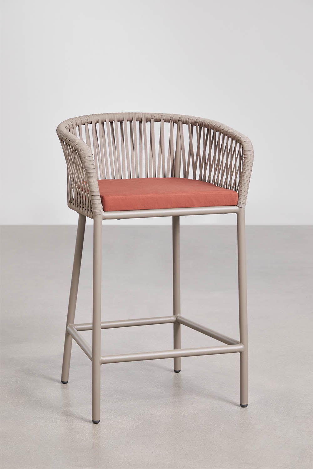 High stool with armrests in braided rope Arhiza, gallery image 1