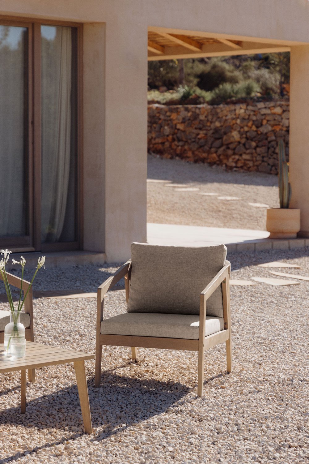 Kaela garden armchair in acacia wood and braided rope, gallery image 1