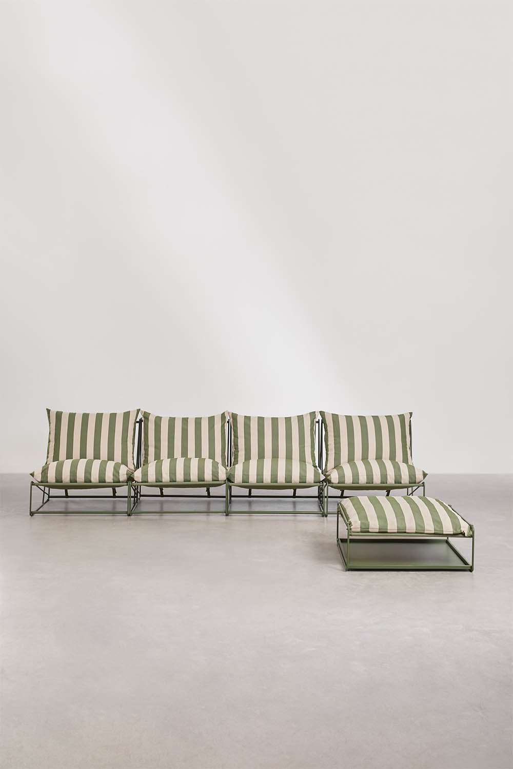 4-piece garden modular sofa and convertible pouf Amaro, gallery image 3