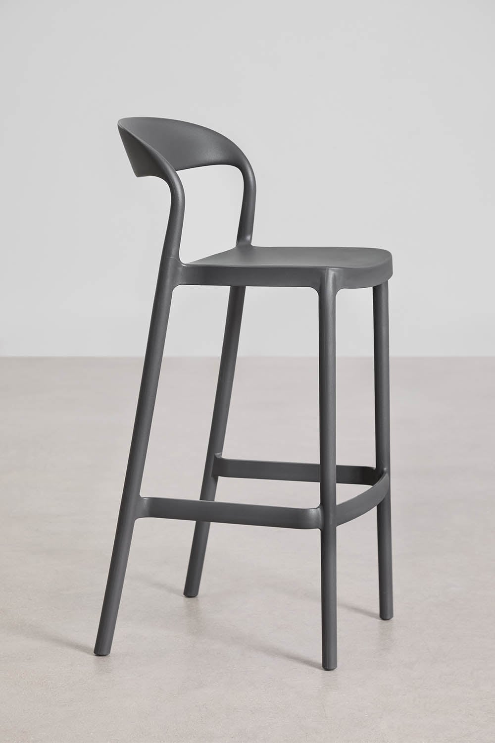 Pack of 2 stackable high stools in polypropylene Brenza, gallery image 2