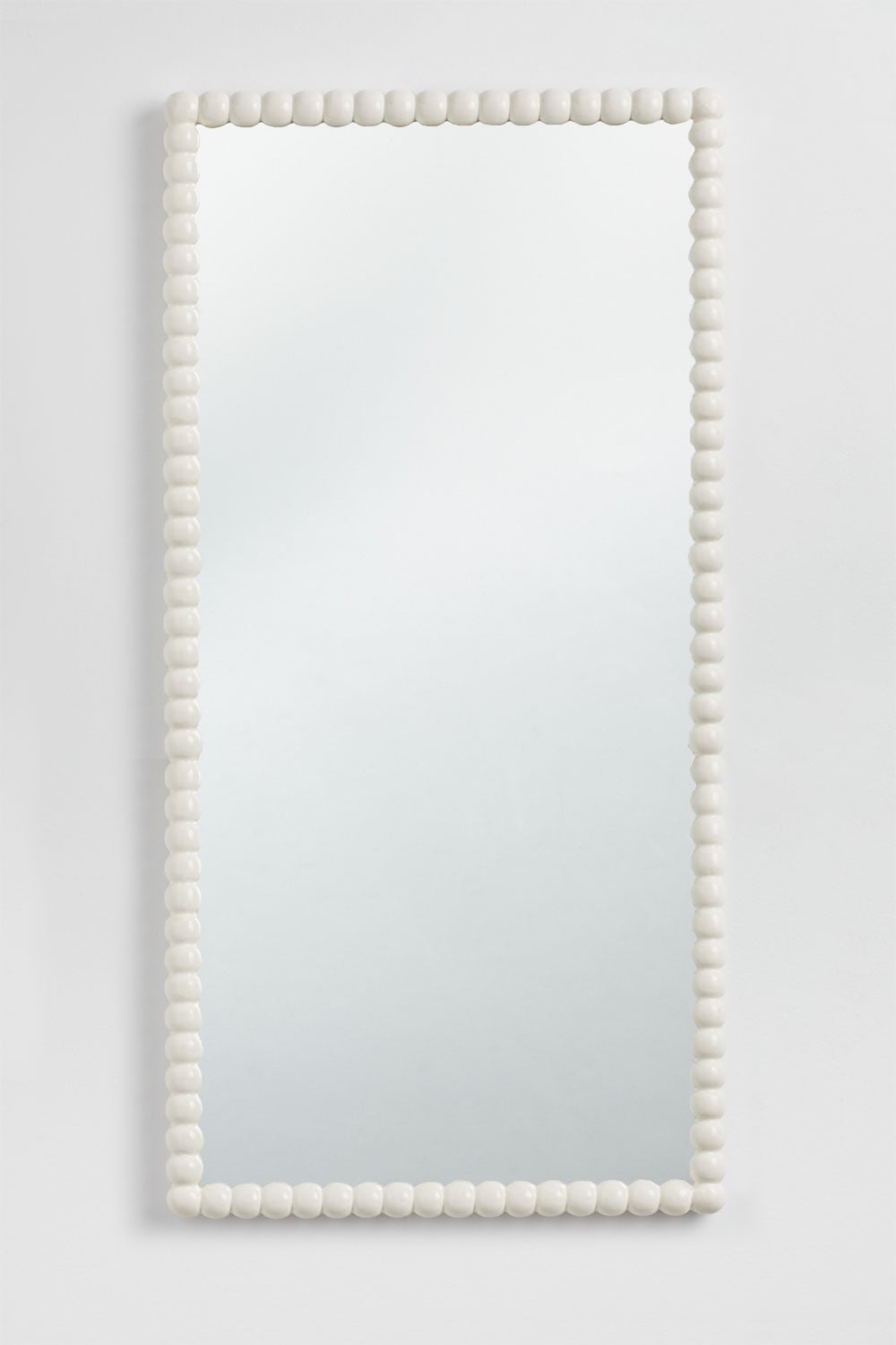 Trisnia mango wood wall mirror, gallery image 1