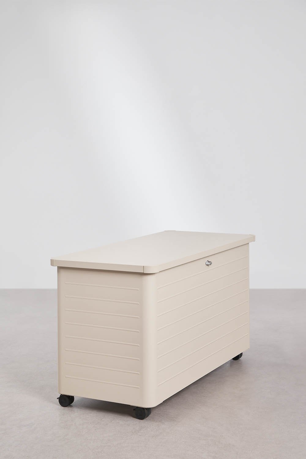 Forzan steel garden storage chest, gallery image 4