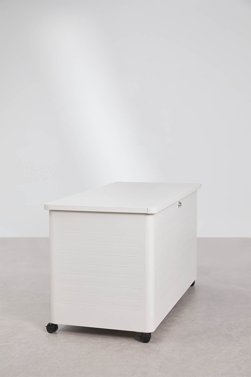 Forzan steel garden storage chest, gallery image 3