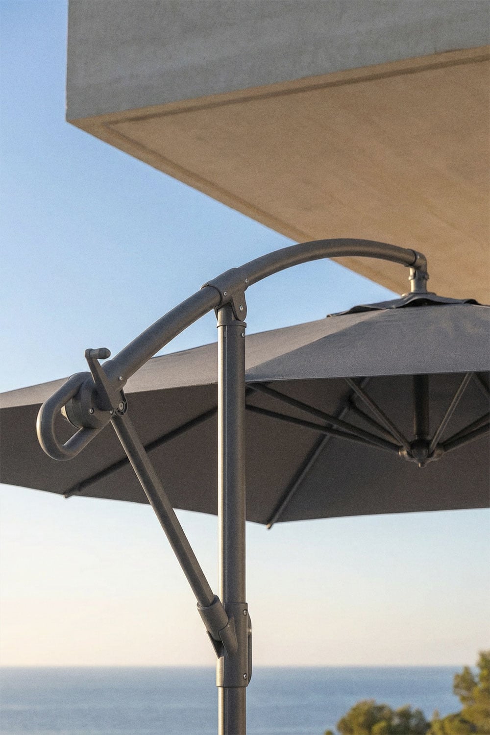 Parasol Ø295 cm in fabric and steel Salina, gallery image 2