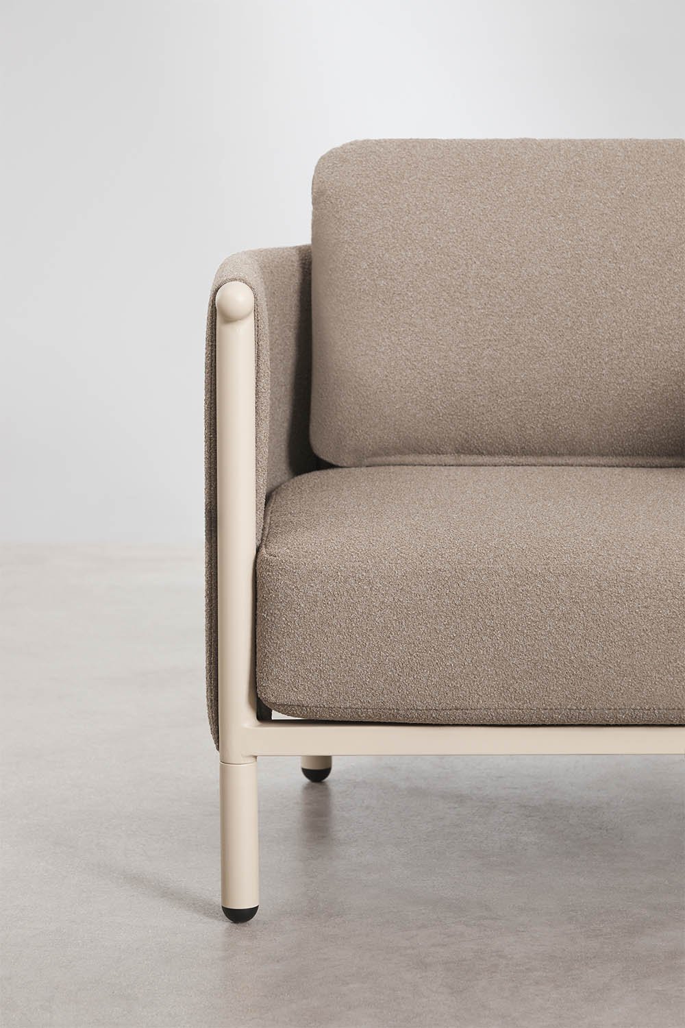 Boleni garden armchair in bouclé and aluminum, gallery image 5