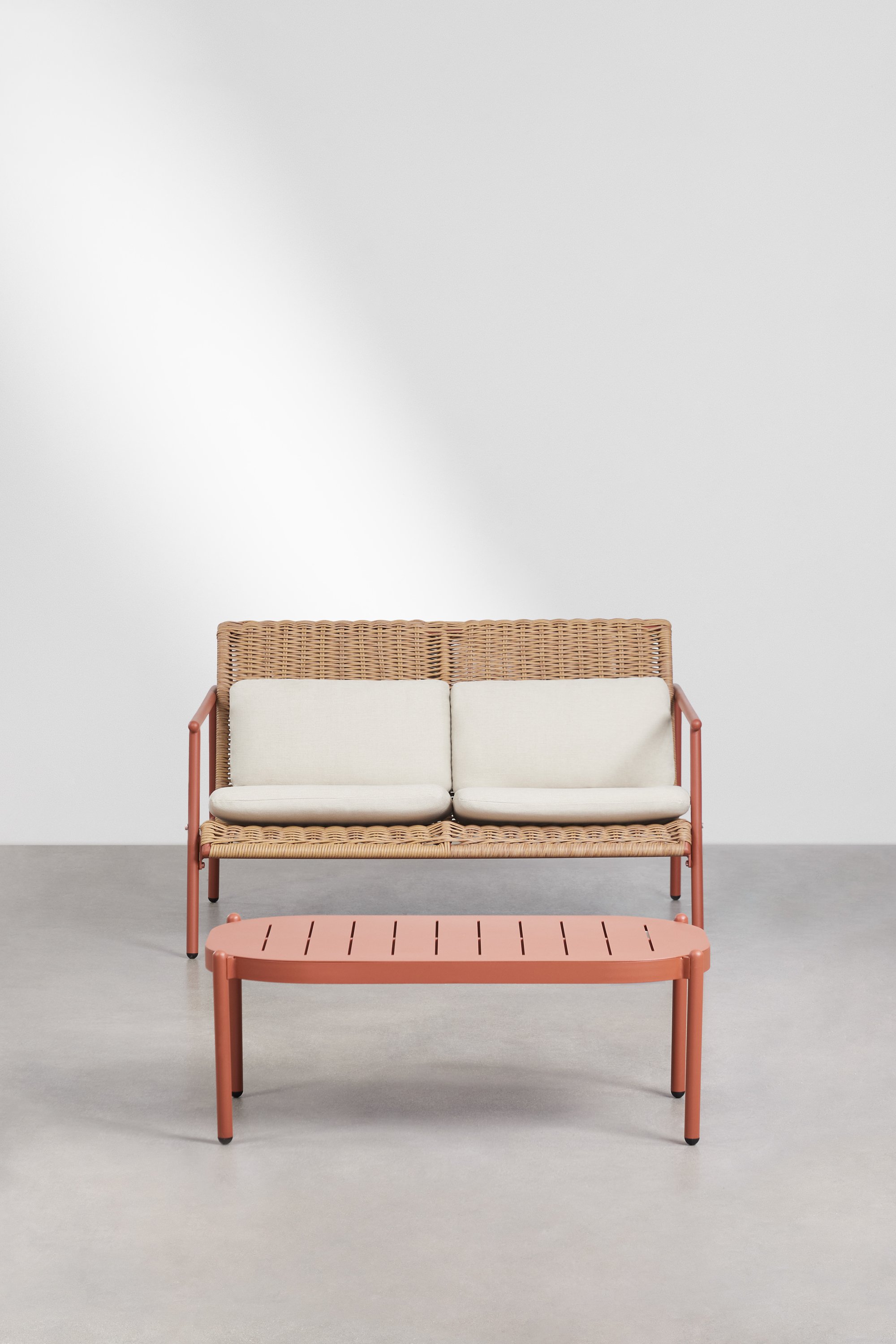 Duroli synthetic rattan and aluminum garden set with 2-seater sofa and coffee table, gallery image 1