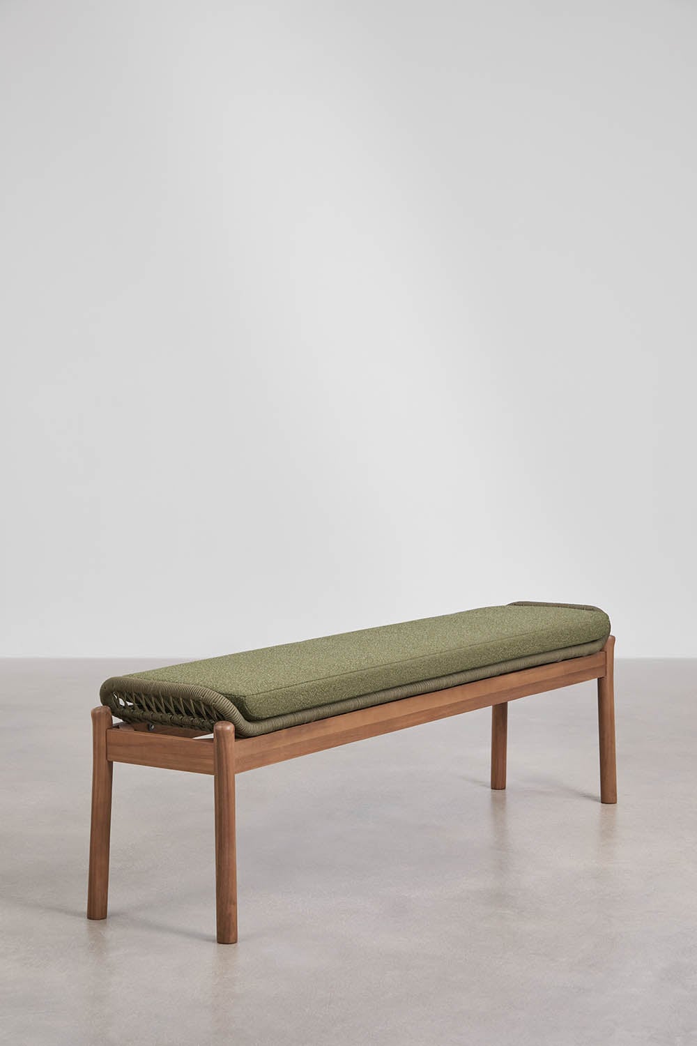 180 cm acacia wood and braided rope bench in sage green bouclé Karvia, gallery image 1