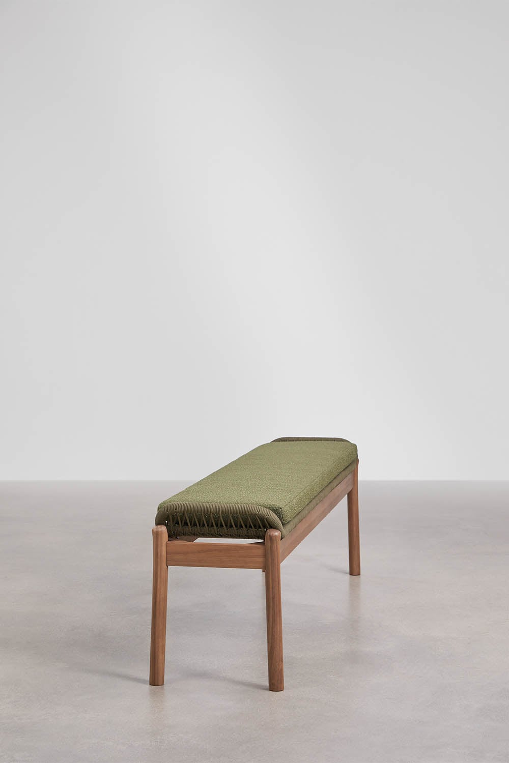 180 cm acacia wood and braided rope bench in sage green bouclé Karvia, gallery image 2