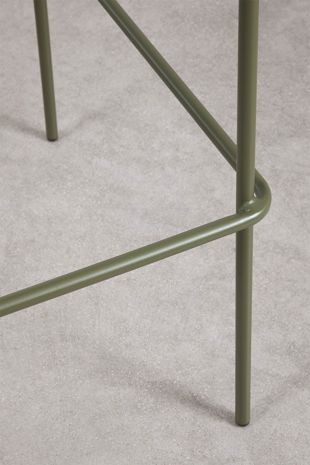 High stool in synthetic wicker and steel Revia, gallery image 5