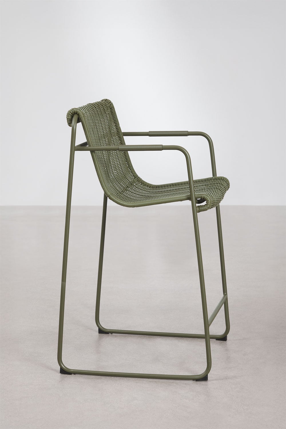 Stackable high stool with armrests in synthetic wicker and steel Revia, gallery image 2