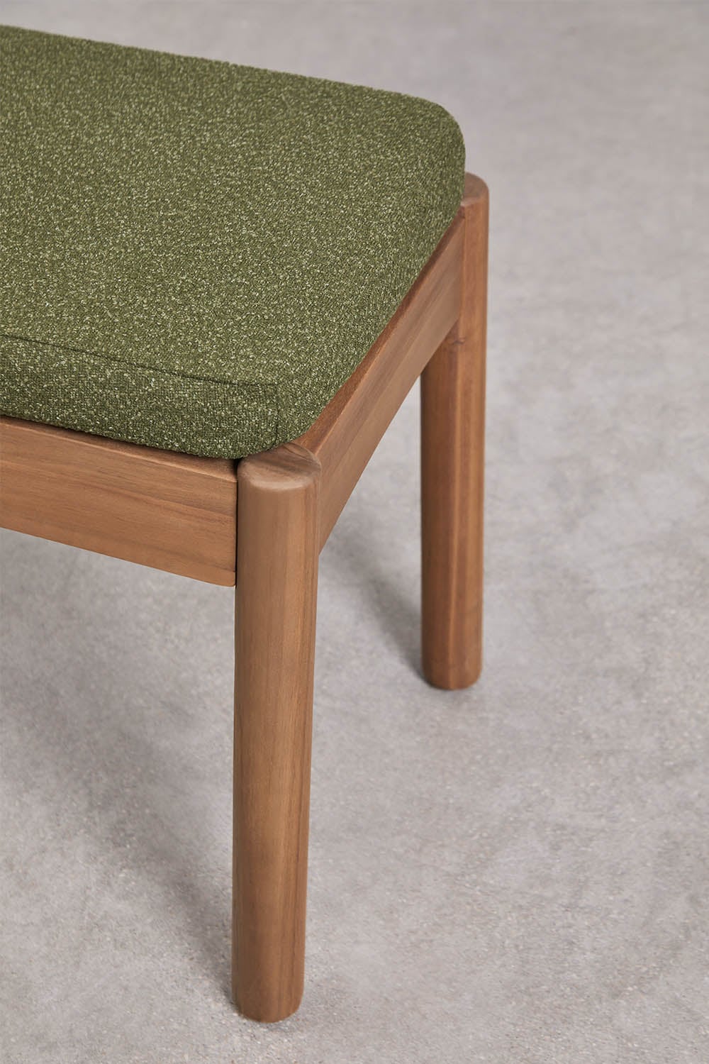 Bench 180 cm in acacia wood and sage green bouclé Karvia, gallery image 3