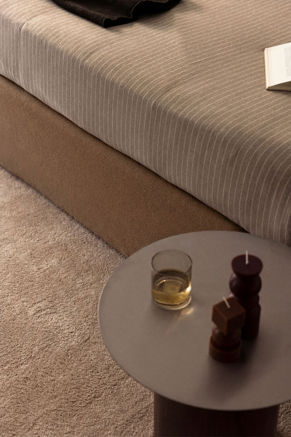 Upholstered bed with lift-up storage base Lorea, gallery image 2