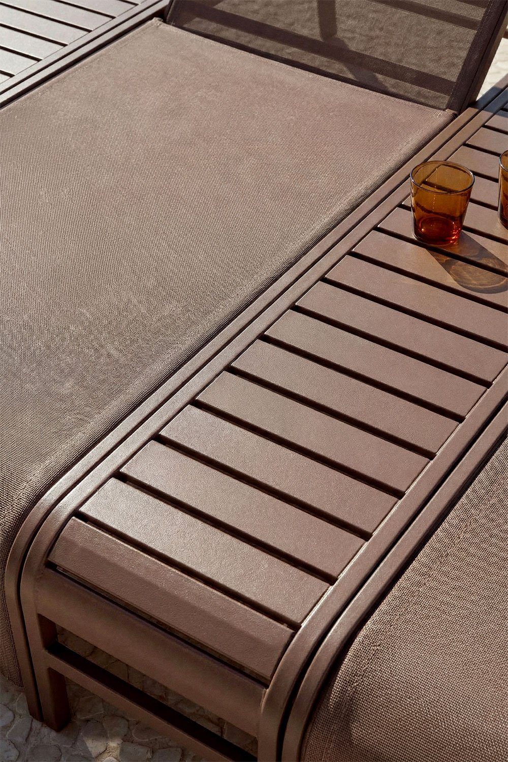 Set of 2 reclining loungers and 3 side tables in Marietta steel, gallery image 2