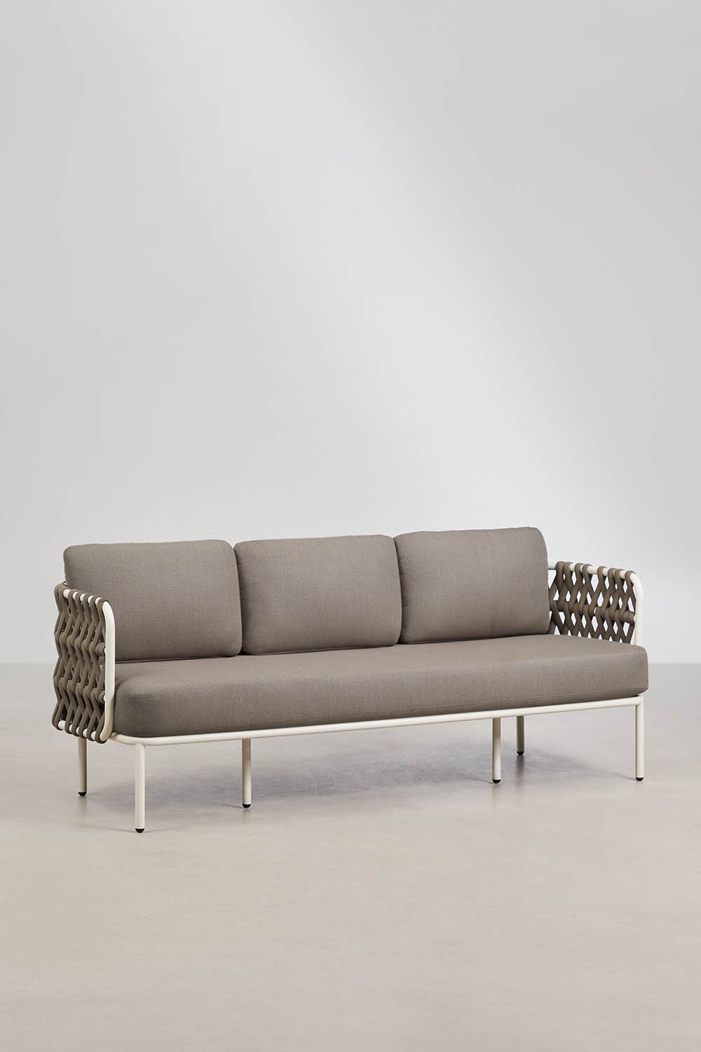 Garden set with 3-seater sofa, 2 armchairs in Tevary braided rope, and Boleni aluminum coffee table, gallery image 4