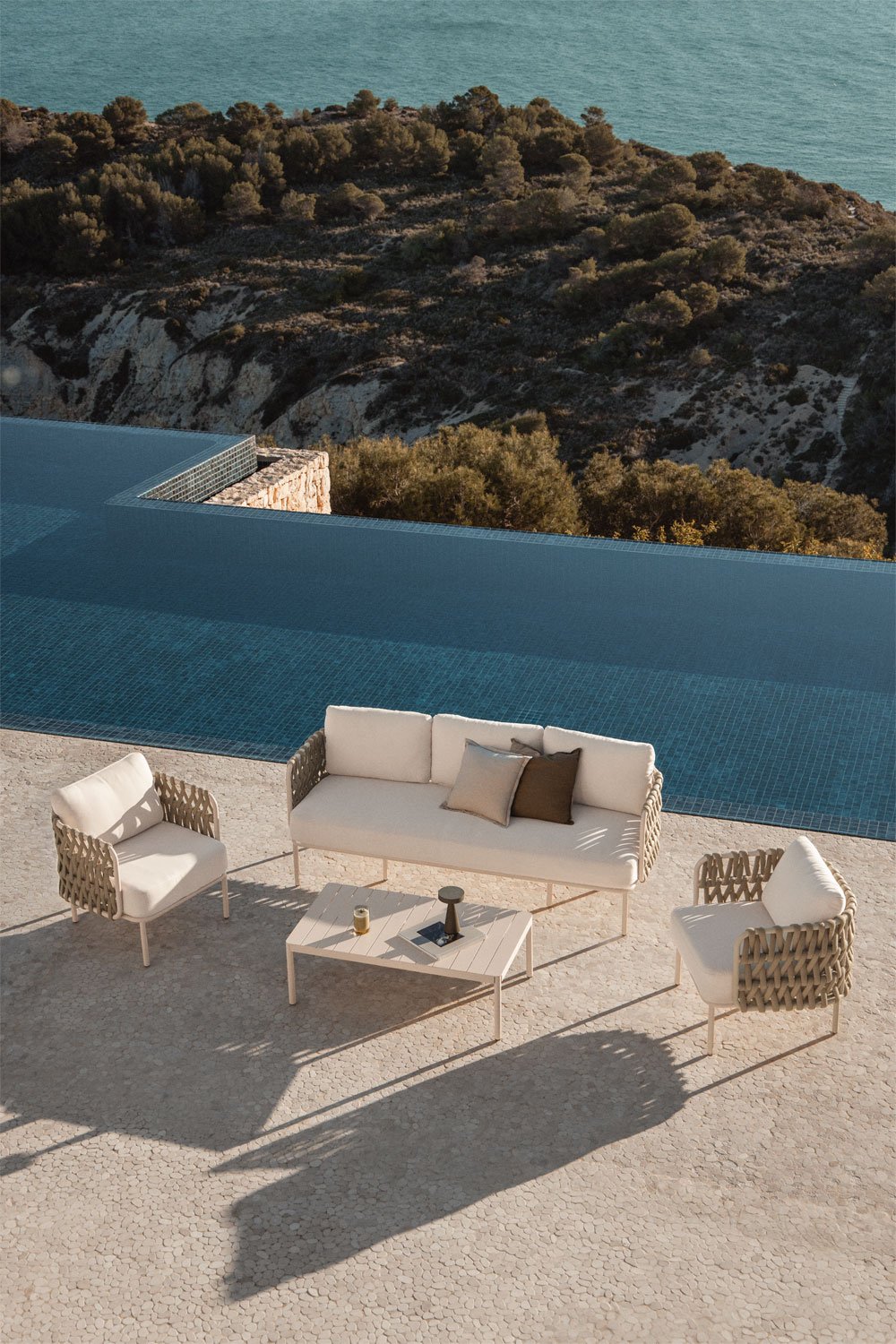 Garden set with 3-seater sofa, 2 armchairs in Tevary braided rope, and Boleni aluminum coffee table, gallery image 13