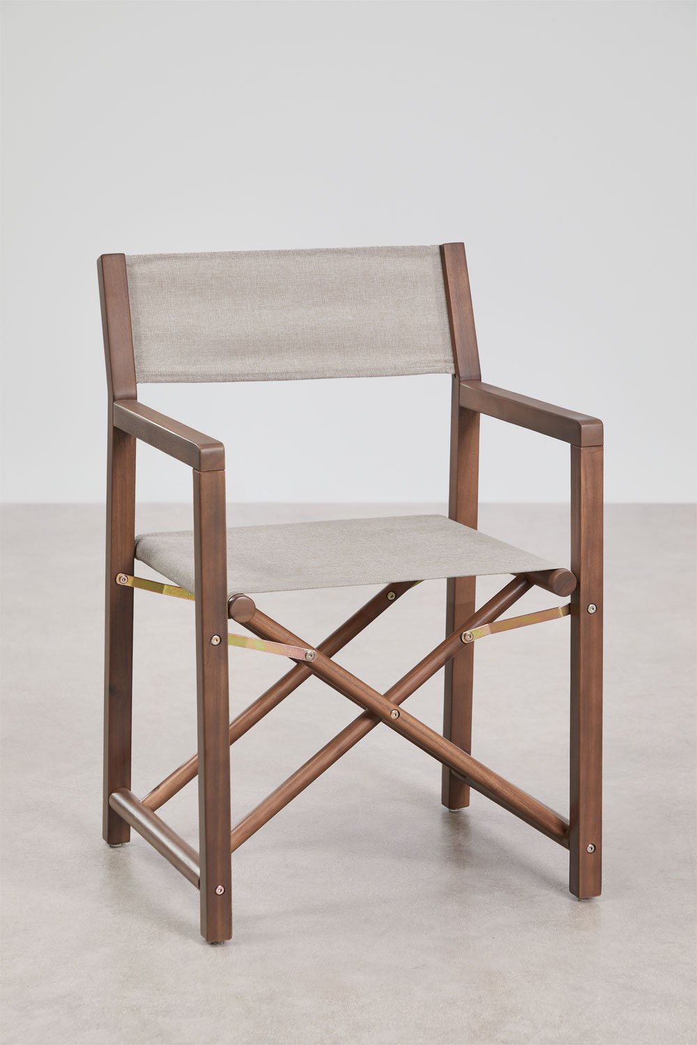 Folding garden director's chair in Rondonia acacia wood, gallery image 1