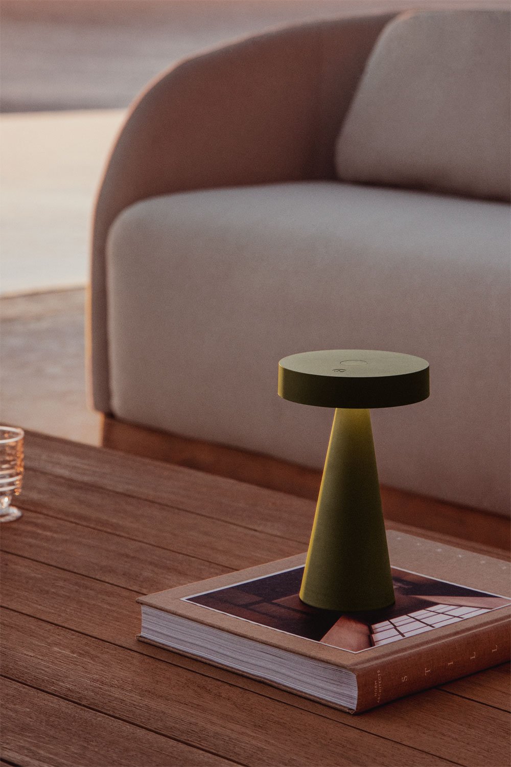 Wireless LED Outdoor Table Lamp in Iron Catinca, gallery image 1