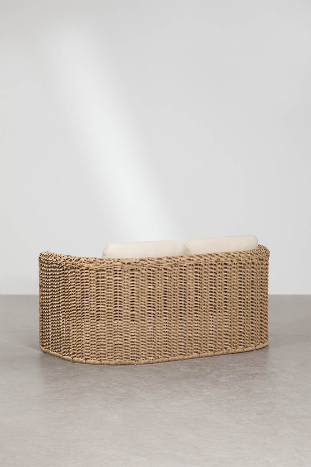 Garden set with 2-seater sofa in steel and synthetic wicker Lina and 2 cement Fonelas coffee tables, gallery image 4