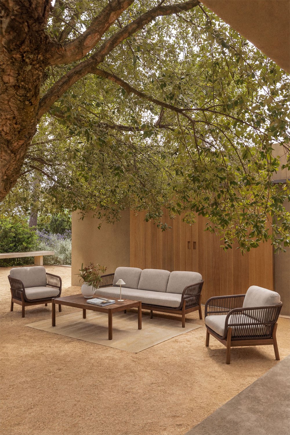 Garden set with 3-seater sofa, 2 armchairs, and coffee table in acacia wood and braided Karvia rope, gallery image 1