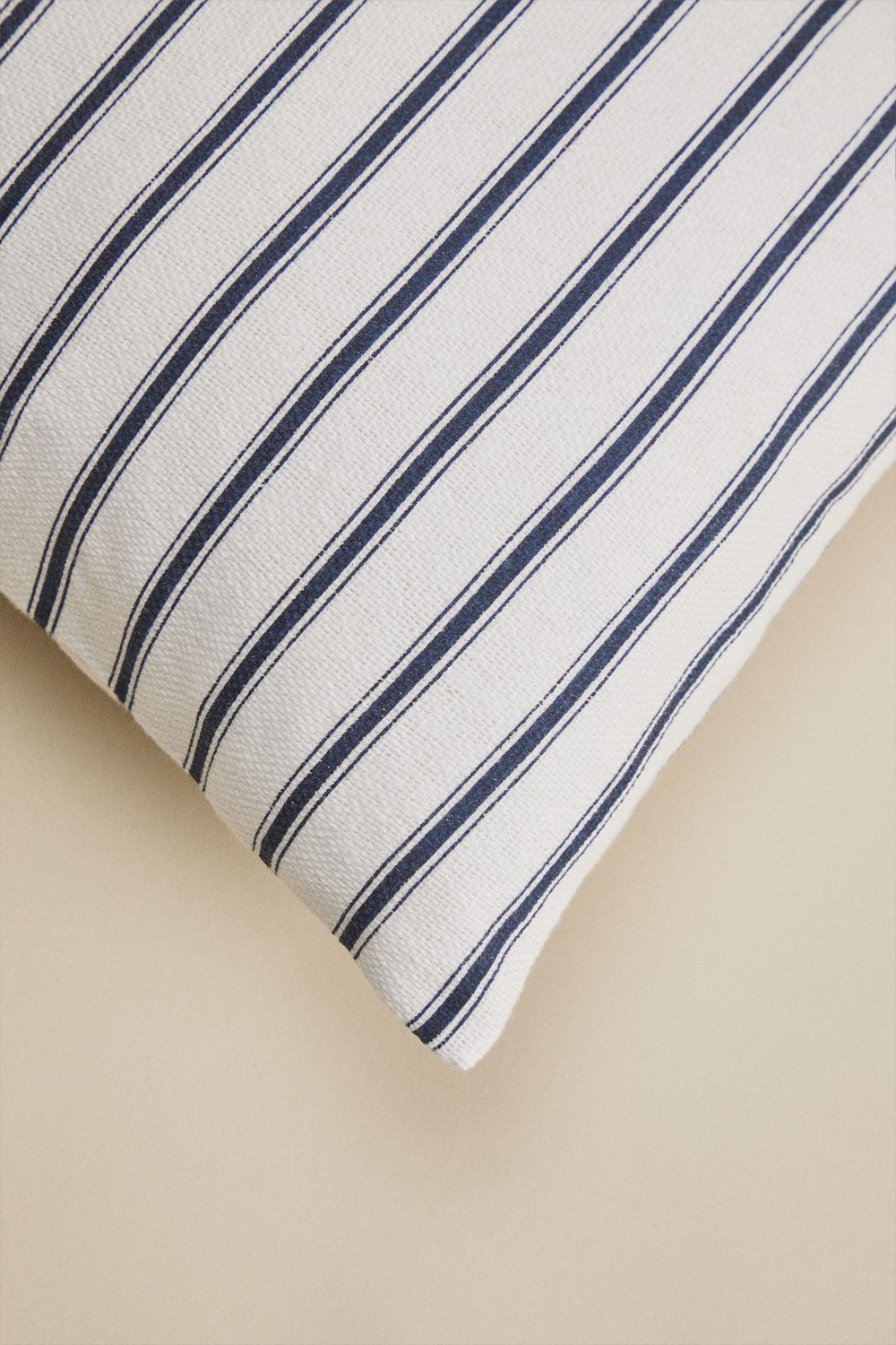 Rectangular cushion 30x50 cm in Nexu cotton, gallery image 6