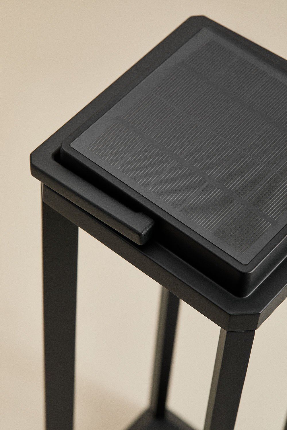 Wireless LED Solar Outdoor Table Lamp Nualla, gallery image 3
