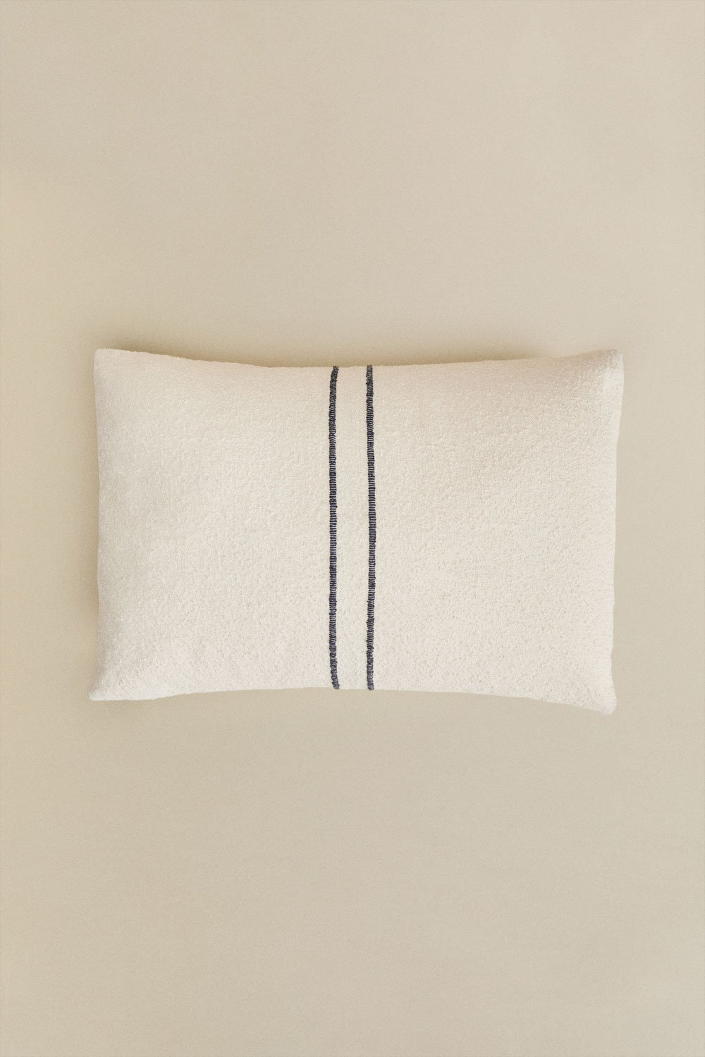 Rectangular cotton cushion 40x60 cm Louisa, gallery image 1