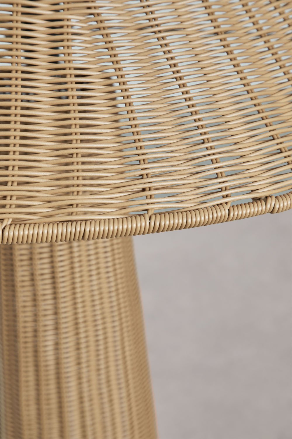 Ekain outdoor floor lamp in synthetic rattan and iron, gallery image 6