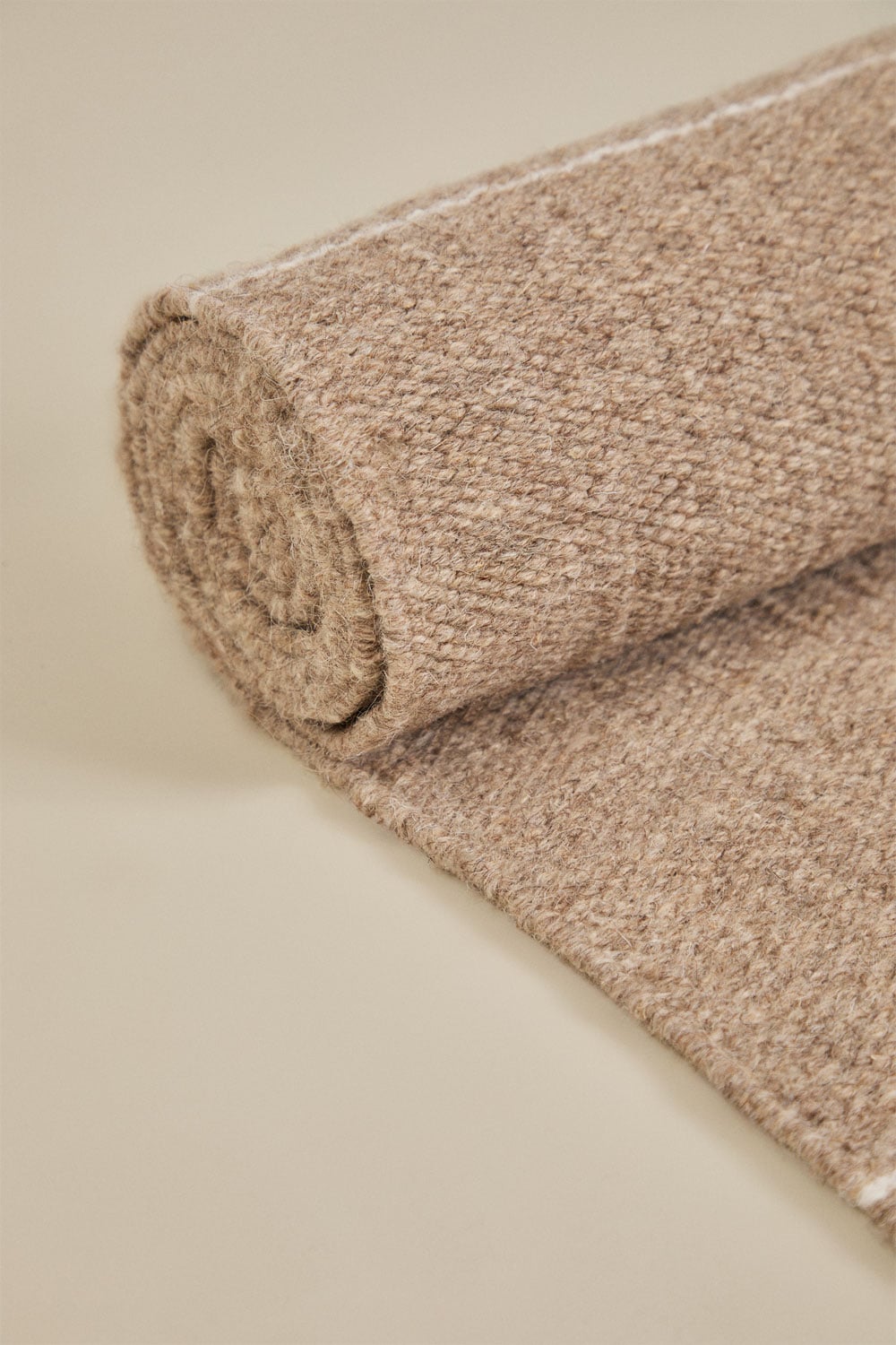 Iratxe rectangular wool and cotton rug, gallery image 2