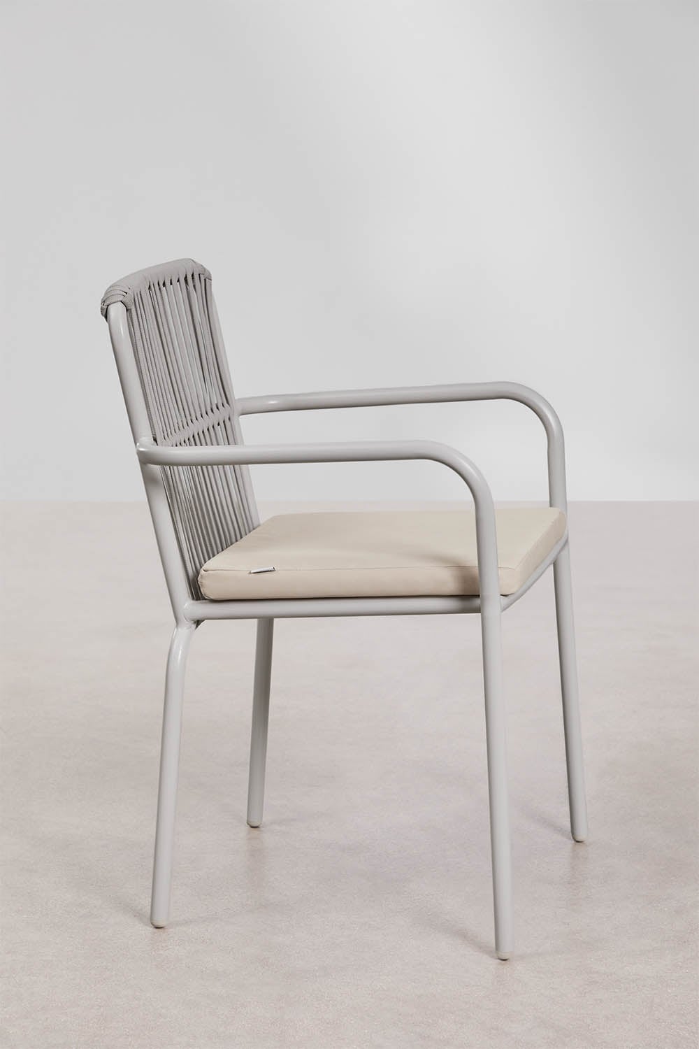 Pack of 2 stackable garden chairs with aluminum armrests Alberta, gallery image 4