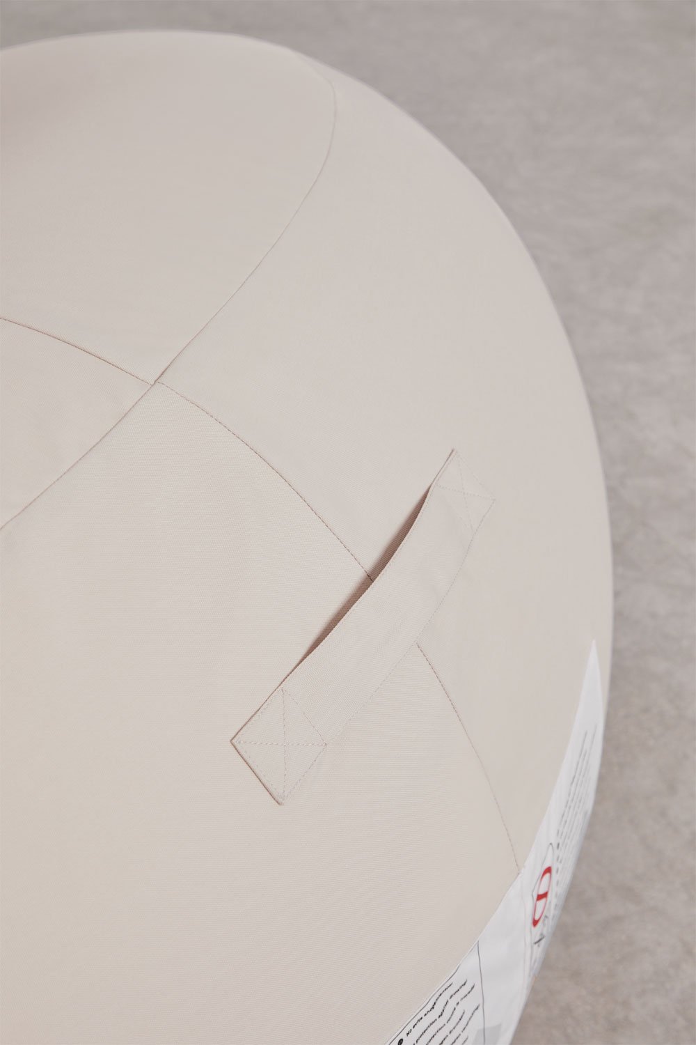 Taravai inflatable island, gallery image 4